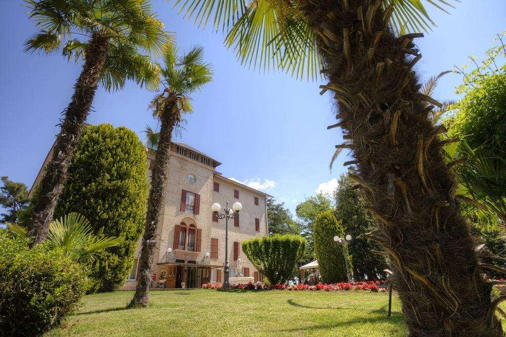 Hotel Villa Quiete Montecassiano Extérieur photo
